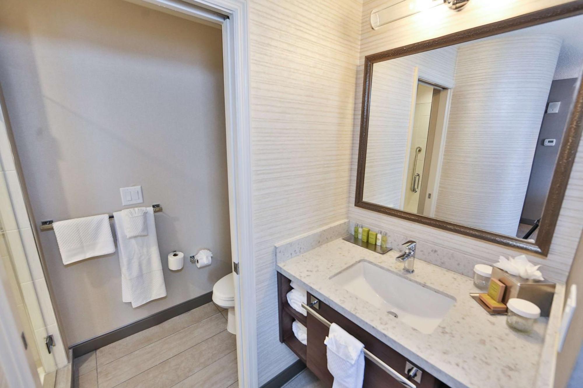 Hotel Doubletree By Hilton Atlanta Alpharetta-Windward Exteriér fotografie